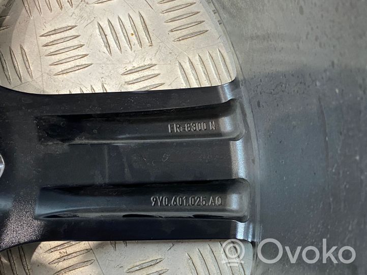 Porsche Cayenne (9Y0 9Y3) Felgi aluminiowe R22 9Y0601025AQ