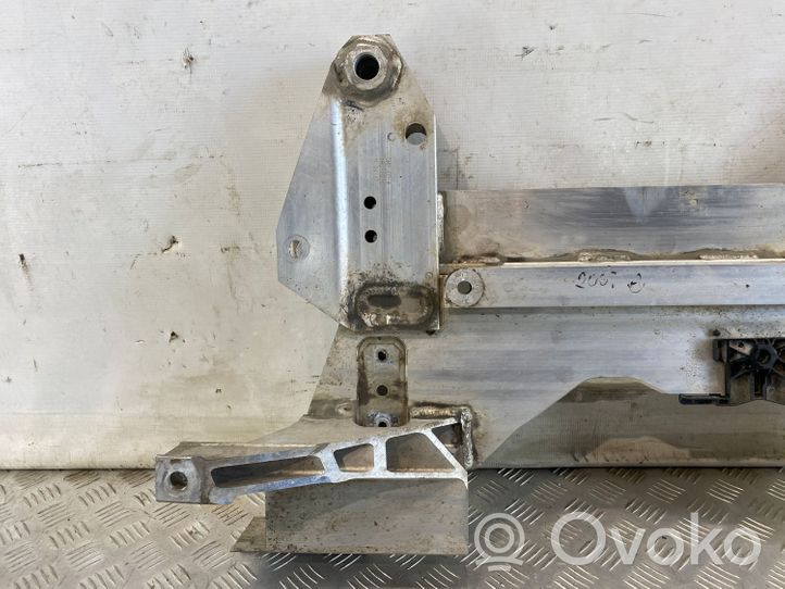 Peugeot 2008 II Front subframe 9825331880