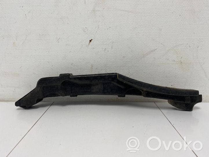 Nissan Murano Z50 Supporto/guarnizione in poliuretano espanso del parafango 65815CA000