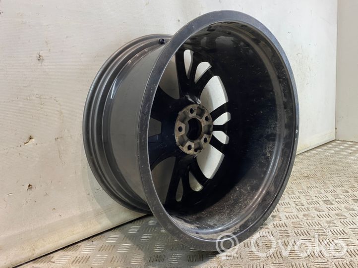 Audi Q8 R21 alloy rim 4M8601025S