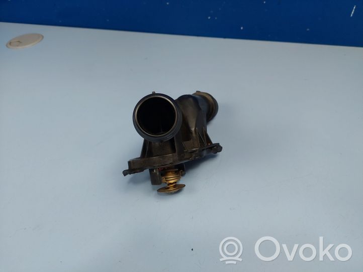 BMW 3 E46 Termostaatin kotelo 2247020