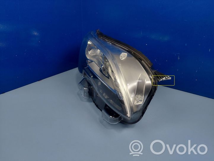 Peugeot Expert Lampa przednia 9808572580