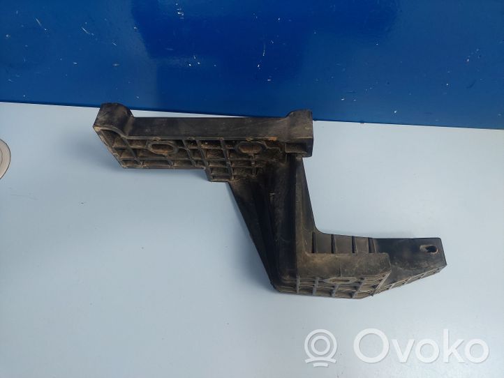 Toyota RAV 4 (XA40) Uchwyt / Mocowanie zderzaka przedniego WINBO