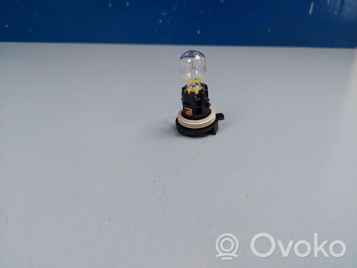 Volvo XC90 Ampoule, feu stop / feu arrière 90000855