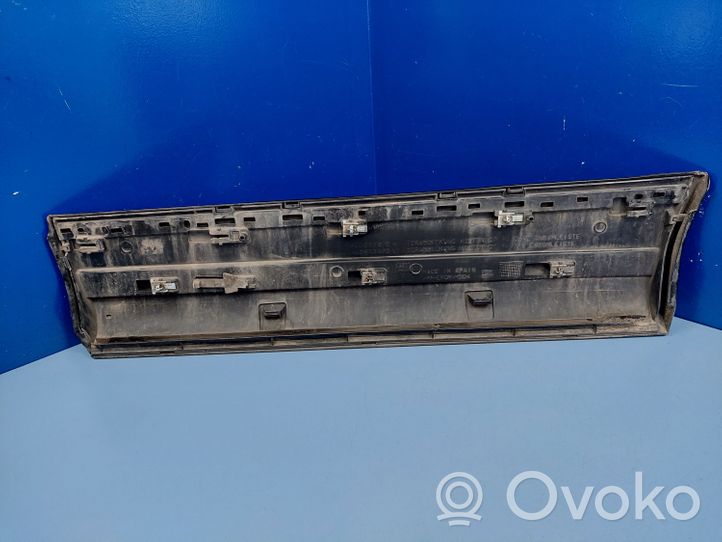 Audi Q7 4L Aizmugurē durvju dekoratīvā apdare (moldings) 4L0853970H