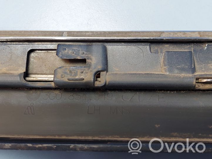 Volkswagen PASSAT B8 Takaoven lista (muoto) 3G0854949D