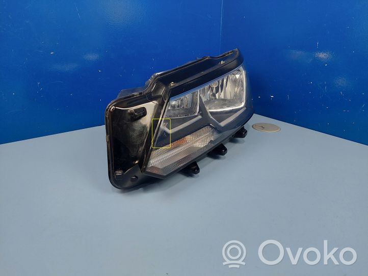 Volkswagen PASSAT B7 USA Lampa przednia 561941005E