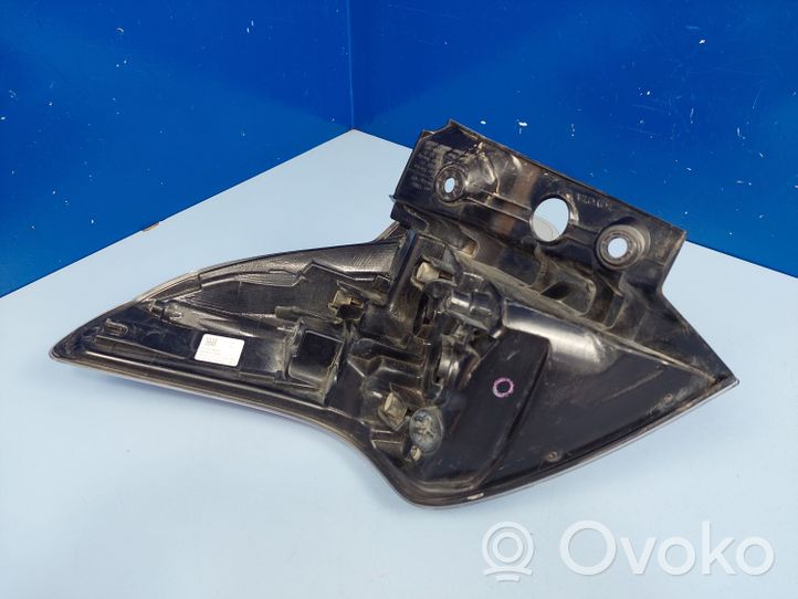 Toyota RAV 4 (XA40) Luci posteriori 8155042201