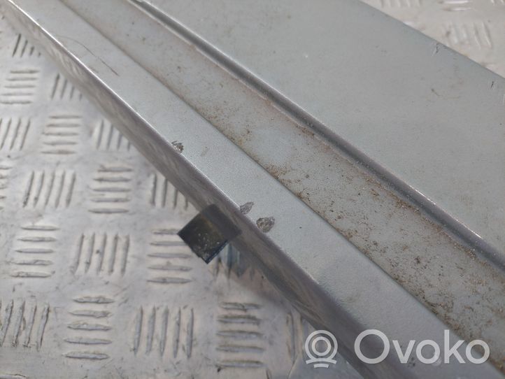 Volvo XC90 Poprzeczka zderzaka przedniego 08625288