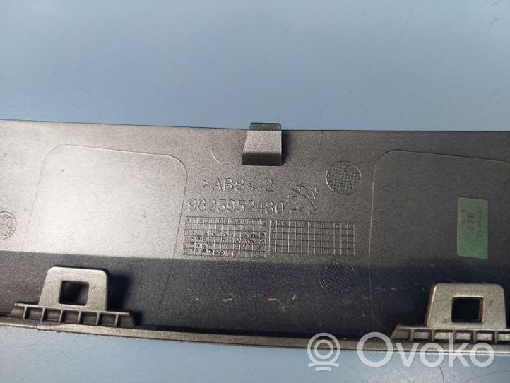 Peugeot 2008 II Rear door card trim 9825952480