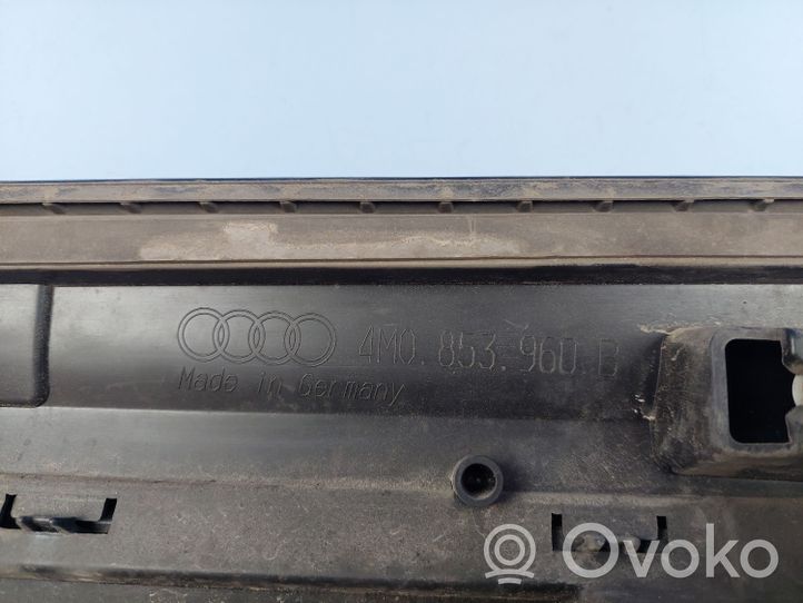 Audi Q7 4M Front door trim (molding) 4M0853960B