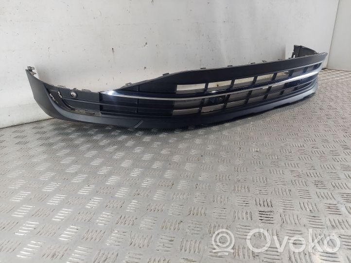 Volkswagen Tiguan Front bumper lip 5NA805903H