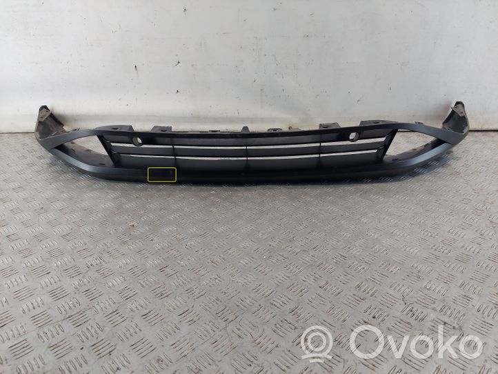 Nissan Qashqai J12 Labbro del paraurti anteriore 620266UA0A