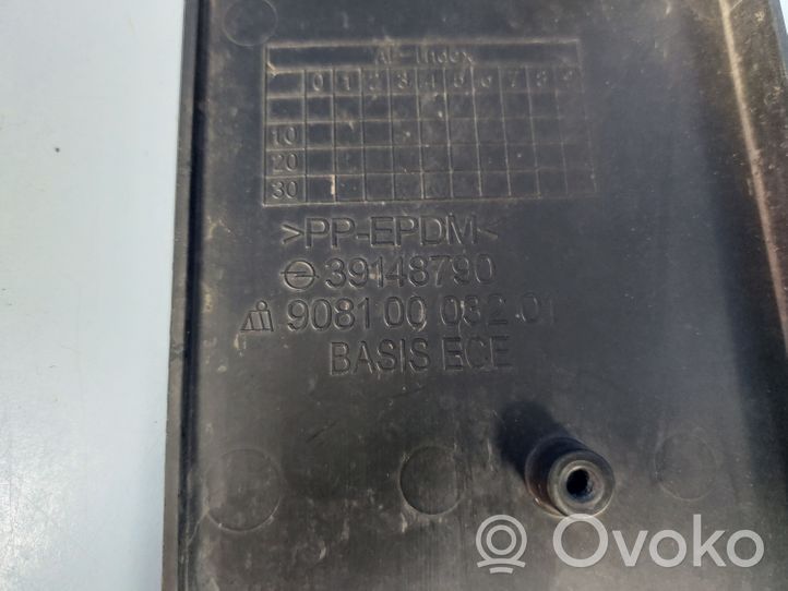 Opel Insignia B Ramka przedniej tablicy rejestracyjnej 39148790