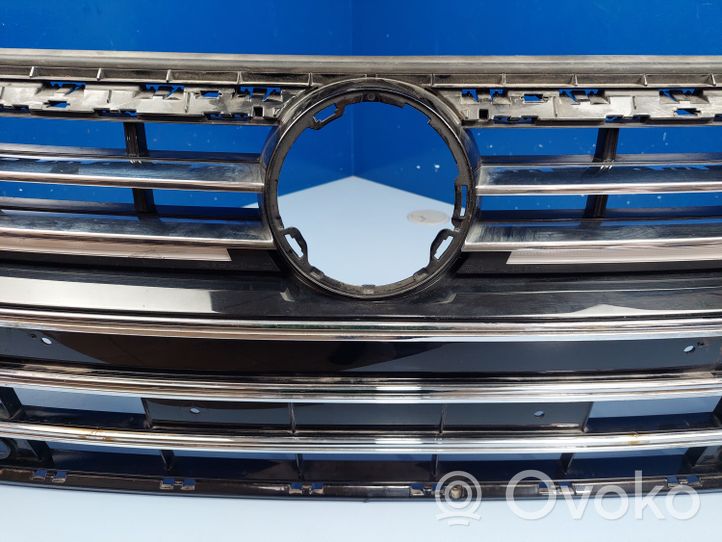 Volkswagen Arteon Maskownica / Grill / Atrapa górna chłodnicy 3G8853655E