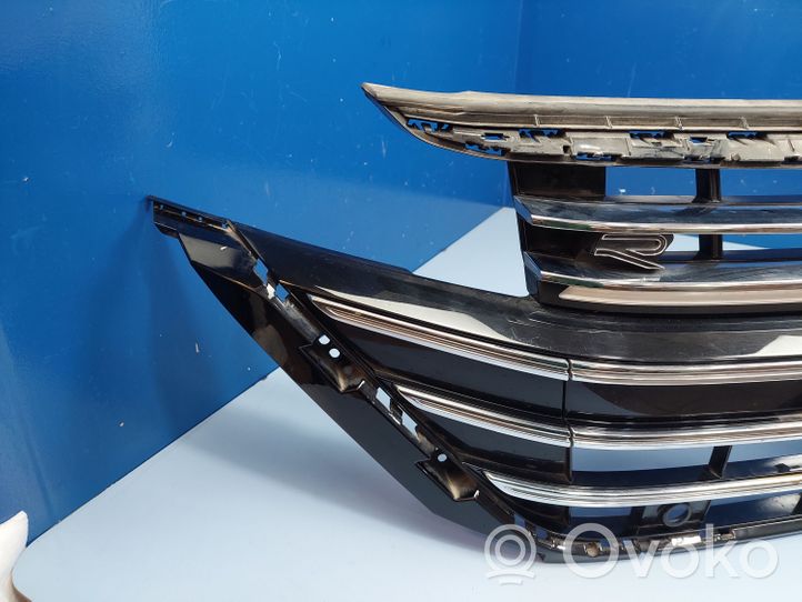 Volkswagen Arteon Maskownica / Grill / Atrapa górna chłodnicy 3G8853655E