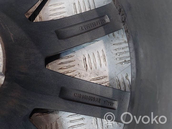 Audi Q7 4M R 20 alumīnija - vieglmetāla disks (-i) 4M0601025AD