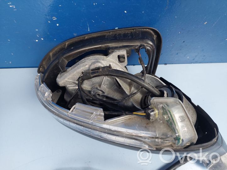 Volkswagen PASSAT B8 Elektryczne lusterko boczne drzwi przednich 23966936