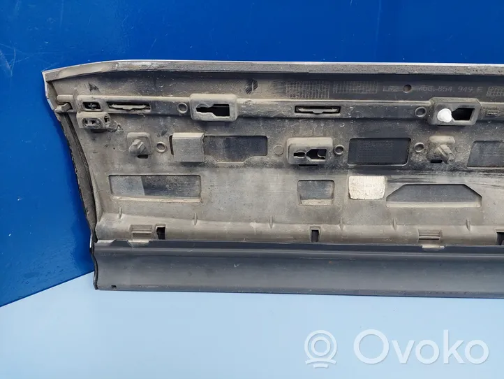 Volkswagen Touareg III Rivestimento portiera posteriore (modanatura) 760854949F