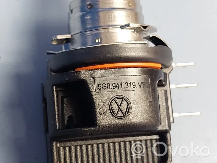 Volkswagen Golf Sportsvan Element lampy przedniej 5G0941319