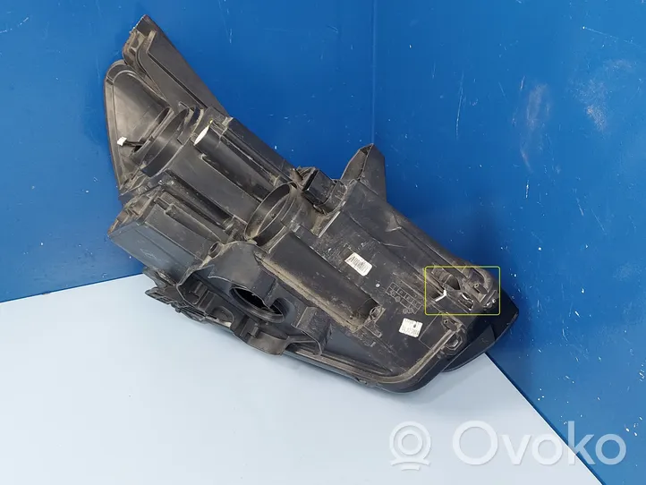 Opel Grandland X Faro/fanale YP00126280