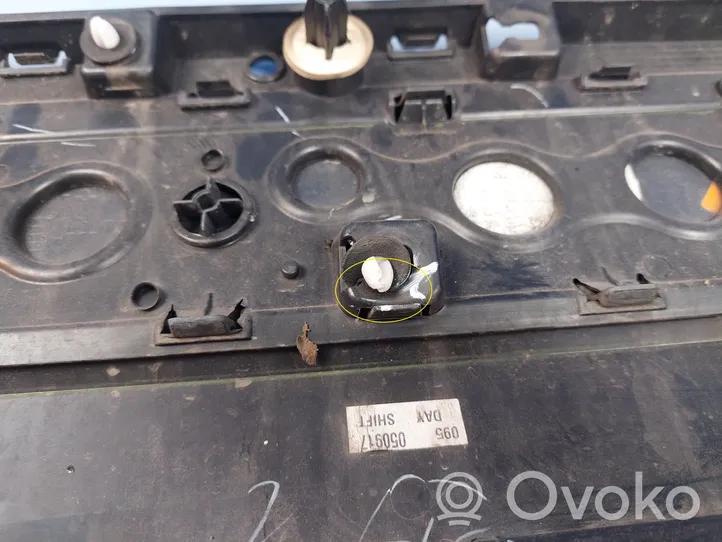 Land Rover Range Rover L405 Etuoven lista (muoto) CK5221064