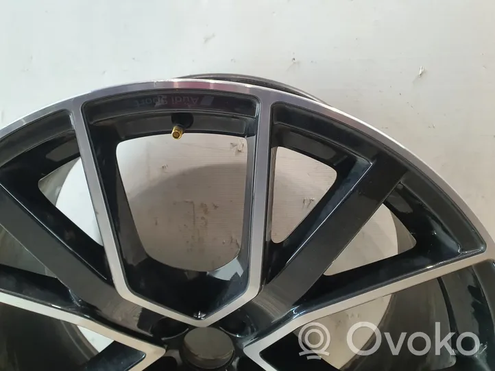 Audi Q8 R22 alloy rim 4M8601025CP