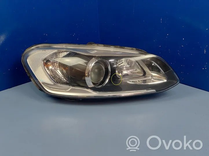 Volvo XC60 Lampa przednia 31420258