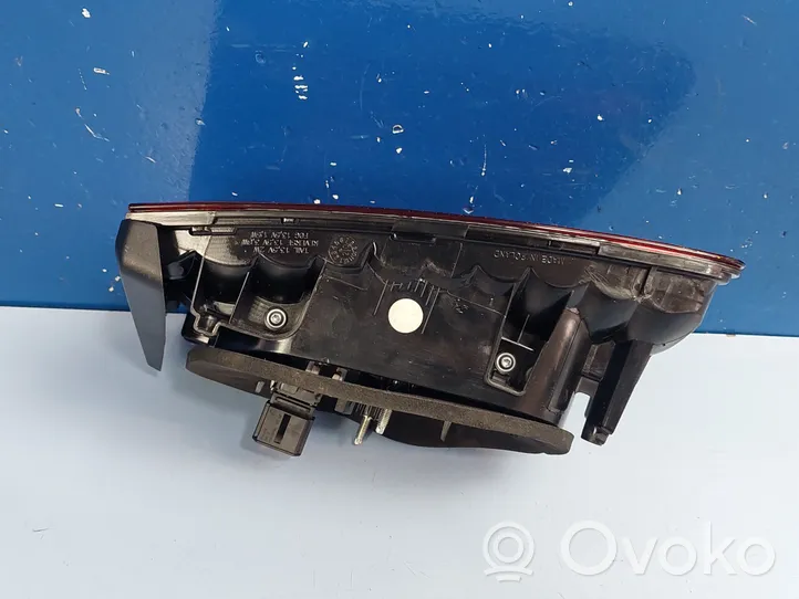 Volkswagen Golf Sportsvan Lampy tylnej klapy bagażnika 510945093N