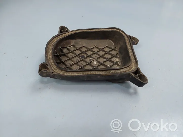 BMW 5 F10 F11 Cache-poussière de phare avant 18531902R