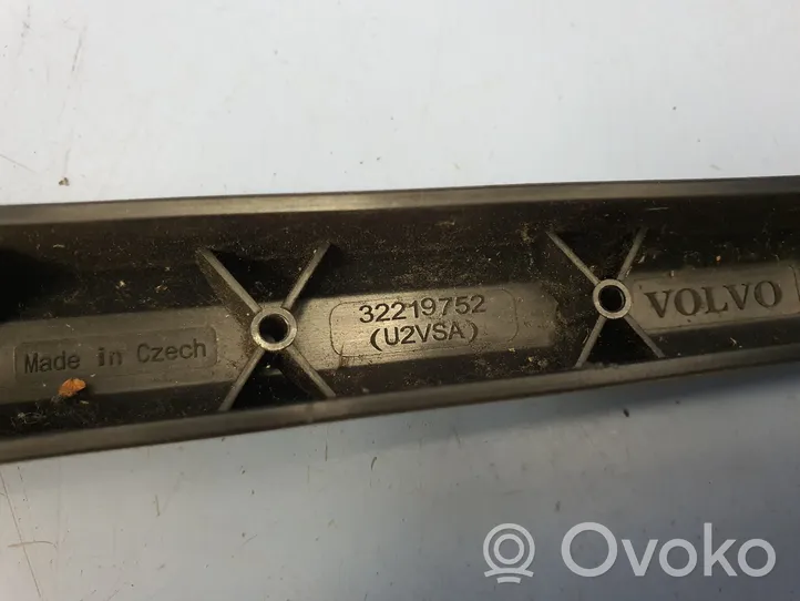 Volvo XC90 Ramię wycieraczki szyby tylnej 32219752