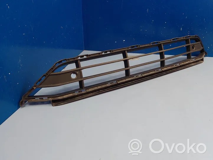 Volvo XC90 Grille inférieure de pare-chocs avant 32345820