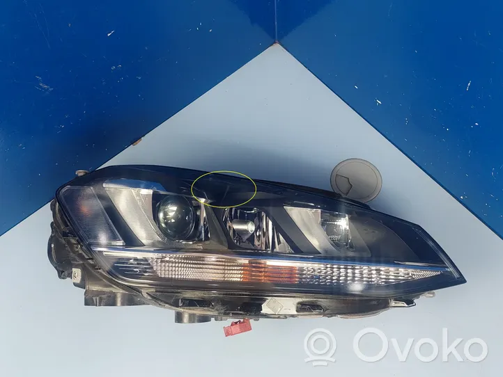 Volkswagen Golf VII Lampa przednia 5G1941034