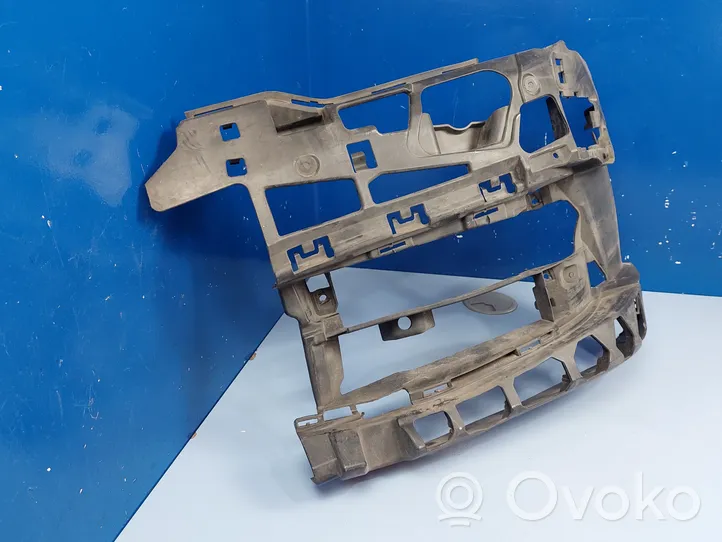 BMW 5 G30 G31 Soporte del parachoques delantero 51117385345