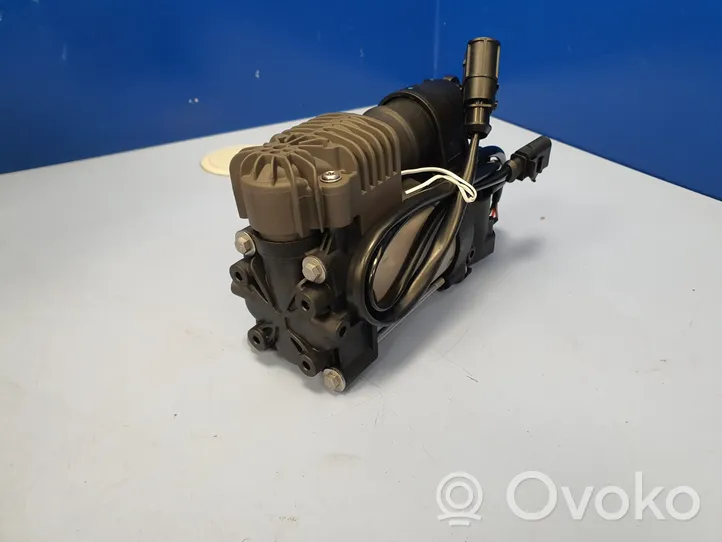 Volkswagen Touareg II Compressore/pompa sospensioni pneumatiche 7P0616006