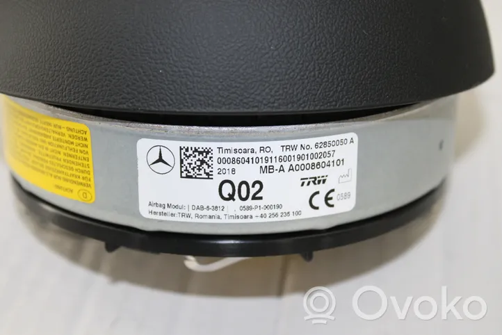 Mercedes-Benz CLA C117 X117 W117 Ohjauspyörän turvatyyny A0008604101
