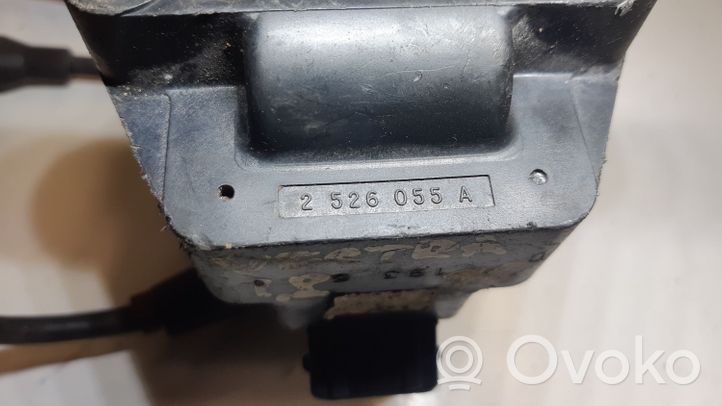 Opel Vectra B Cewka zapłonowa wysokiego napięcia 2526055A