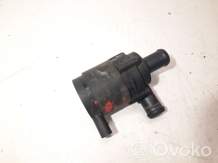 Audi A6 Allroad C5 Pompe à eau de liquide de refroidissement 078121601A