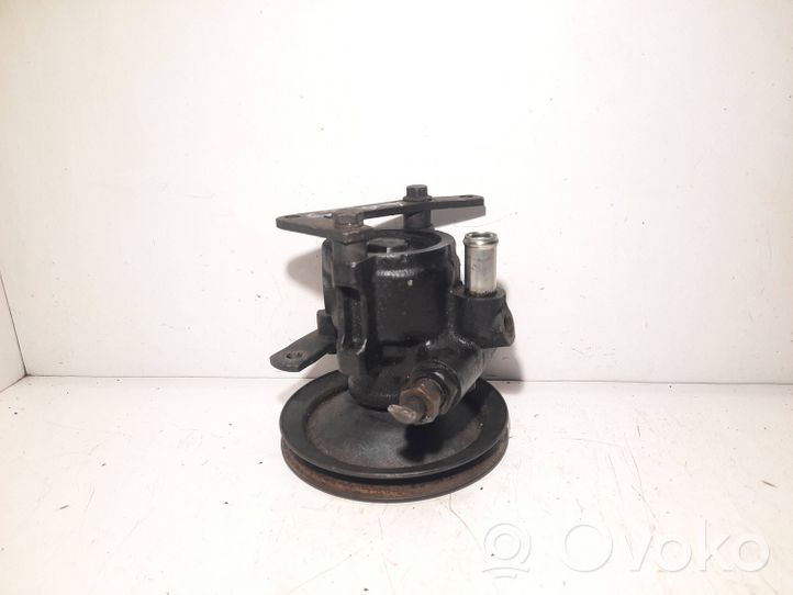 Volvo 760 Power steering pump 