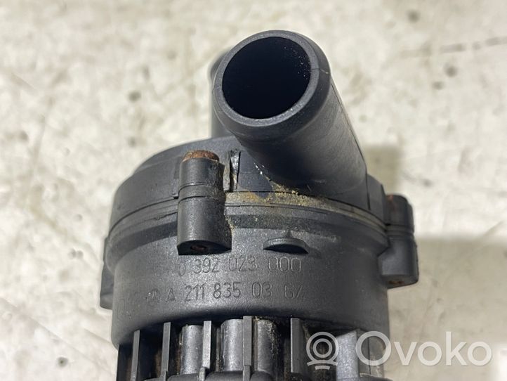 Mercedes-Benz B W245 Pompe de circulation d'eau, chauffage auxiliaire Webasto A2118350367