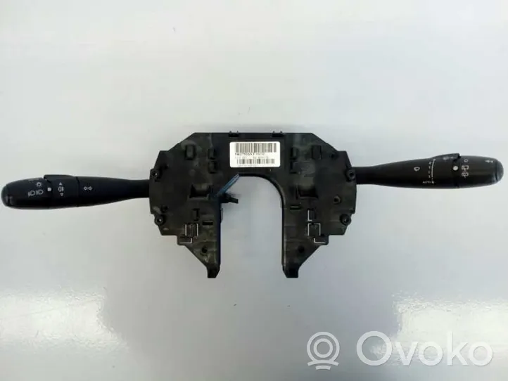 Citroen C4 I Picasso Valytuvų rankenėlė 96591774XT