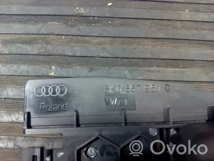 Audi Q5 SQ5 Auton tuhkakuppi 8K0857951