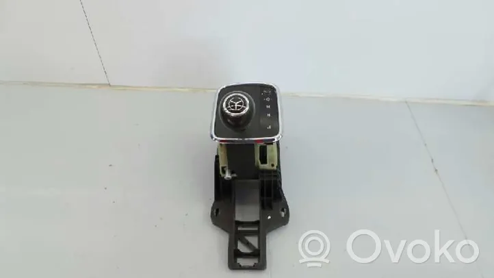 Mercedes-Benz B W245 Vaihteenvalitsimen verhoilu 169267061