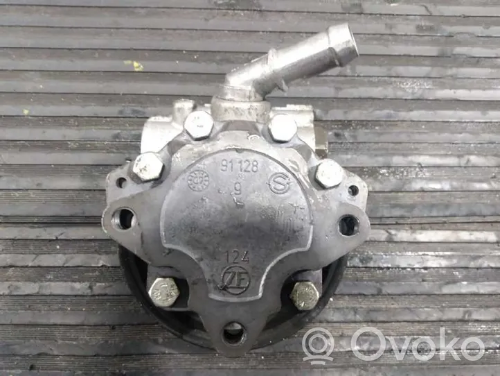 Audi A5 Pompe de direction assistée 8K0145156N