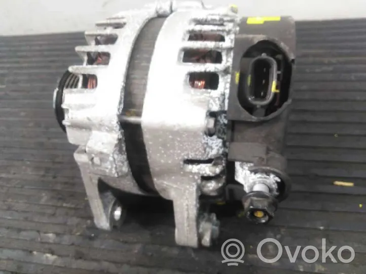 Hyundai i30 Generatore/alternatore 2611067