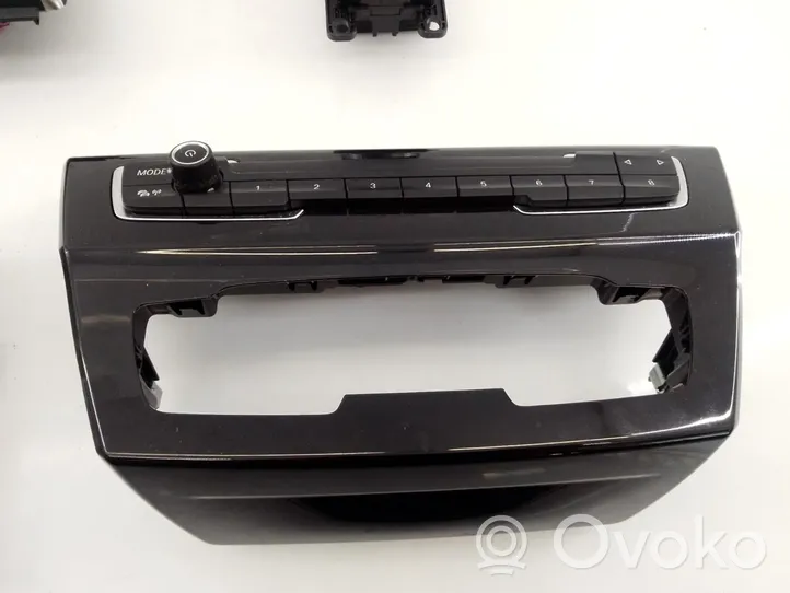 BMW X2 F39 Radio/CD/DVD/GPS-pääyksikkö 9875927