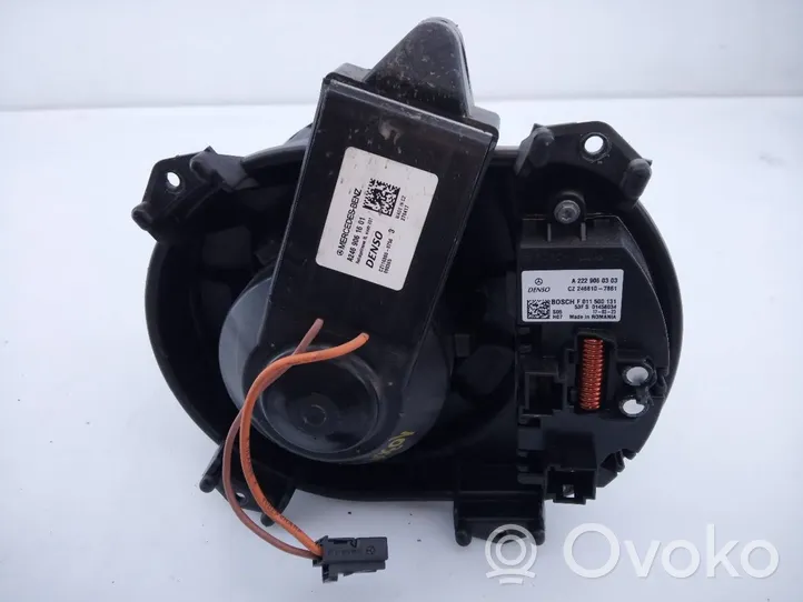 Infiniti Q30 Scatola alloggiamento climatizzatore riscaldamento abitacolo assemblata A2469061601