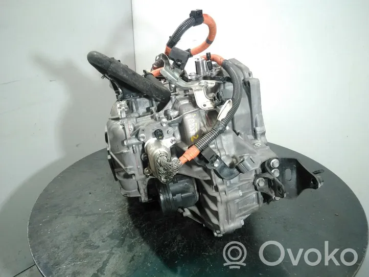 Toyota Prius (XW50) Manual 5 speed gearbox 3JM