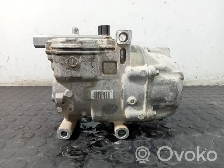 Toyota Auris E210 Compressore aria condizionata (A/C) (pompa) 0422001330