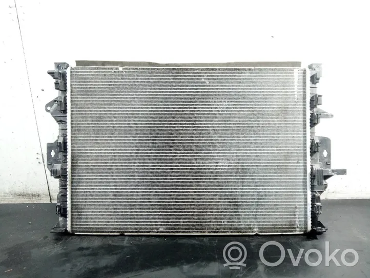 Volvo V40 Radiatore di raffreddamento M158573B